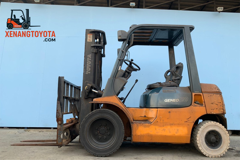 Xe nâng xăng/gas Toyota cũ 7FG20