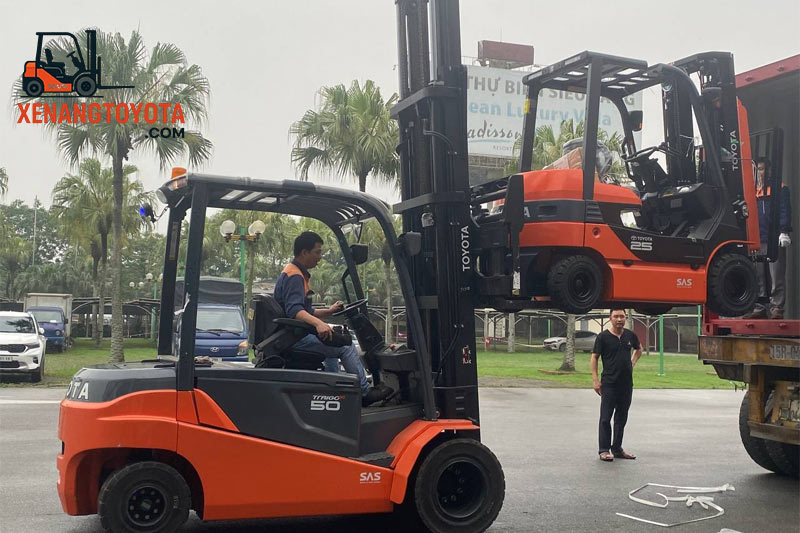 xenangtoyota.com là đơn vị cung cấp các dòng xe nâng uy tín